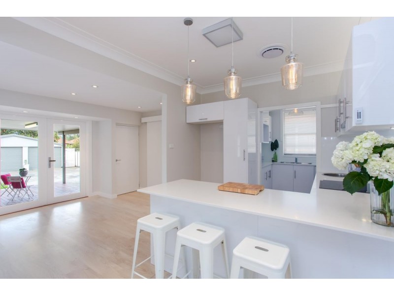 60 Fourth Street, Boolaroo NSW 2284