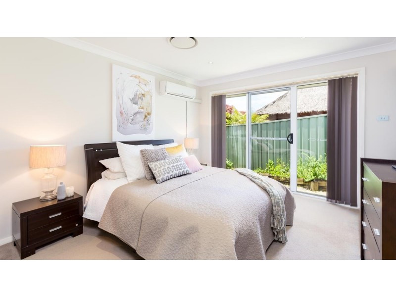25 Fitzwilliam Circuit, Macquarie Hills NSW 2285