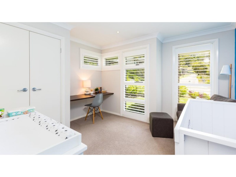 25 Fitzwilliam Circuit, Macquarie Hills NSW 2285