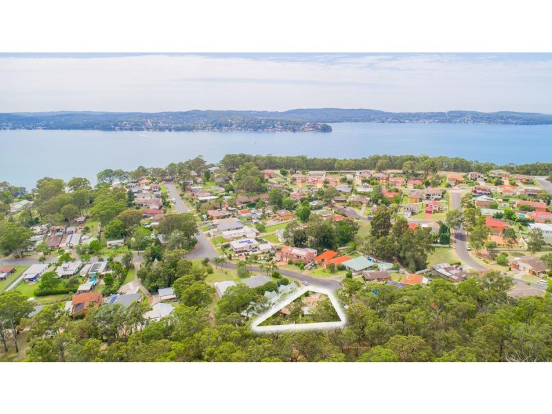 6 Kylie Close, Marmong Point NSW 2284