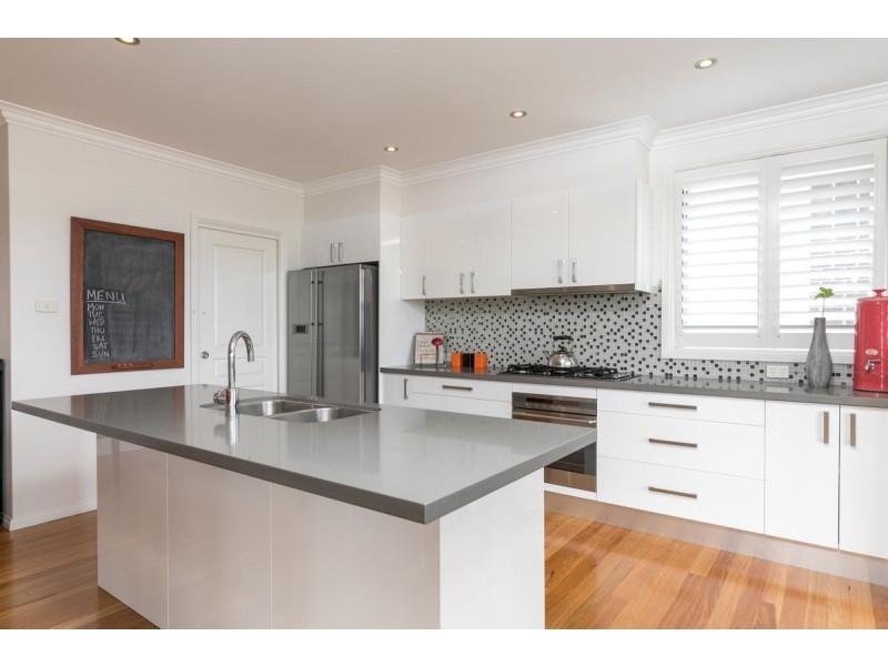 59 Auklet Road, Mount Hutton NSW 2290