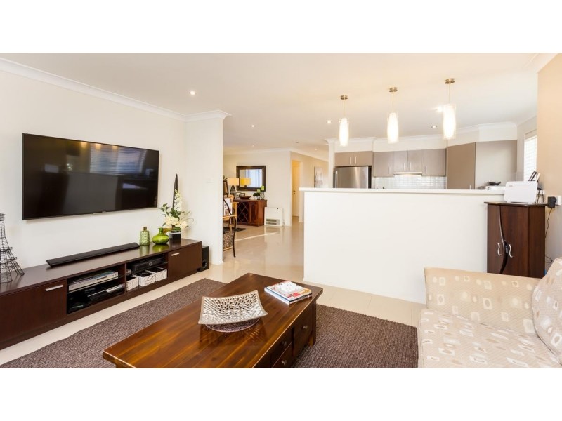 61 Crawford Lane, Mount Hutton NSW 2290