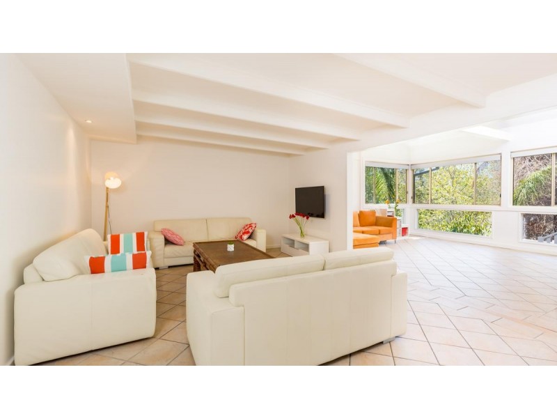 7 Roscrea Crescent, Mount Hutton NSW 2290