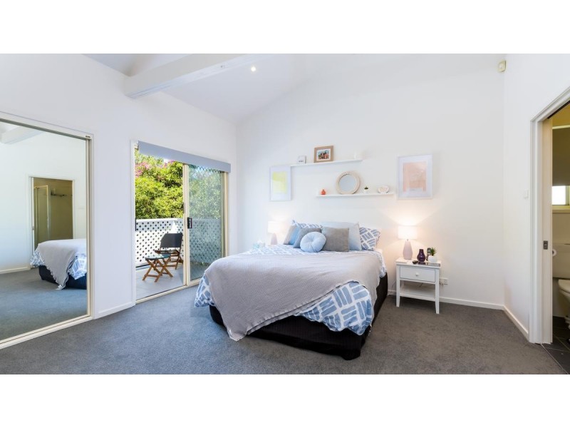 7 Roscrea Crescent, Mount Hutton NSW 2290