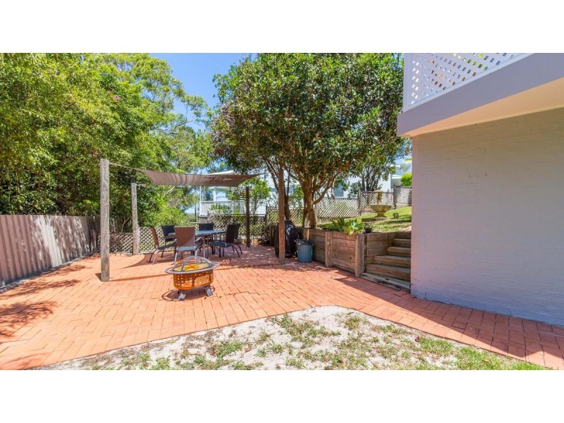 7 Roscrea Crescent, Mount Hutton NSW 2290