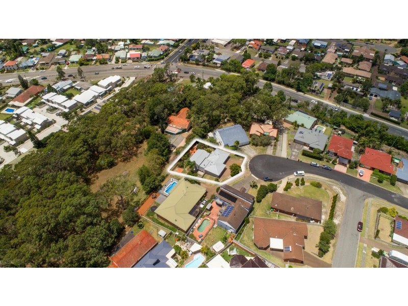 7 Roscrea Crescent, Mount Hutton NSW 2290