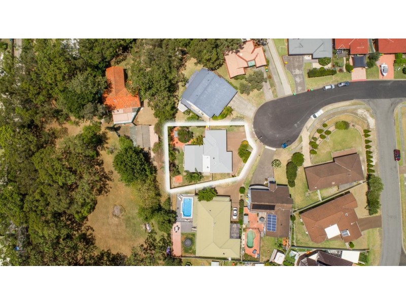 7 Roscrea Crescent, Mount Hutton NSW 2290