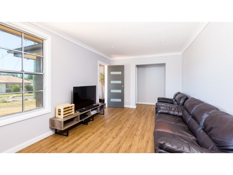 25 Mallee Street, Gateshead NSW 2290