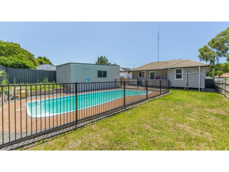 25 Mallee Street, Gateshead NSW 2290