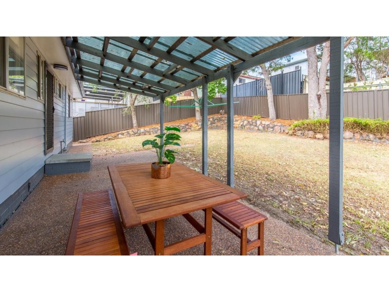 31 Amsdale Avenue, Macquarie Hills NSW 2285