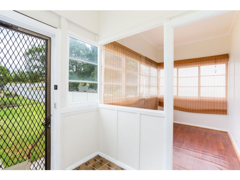 17 Eighth Street, Speers Point NSW 2284