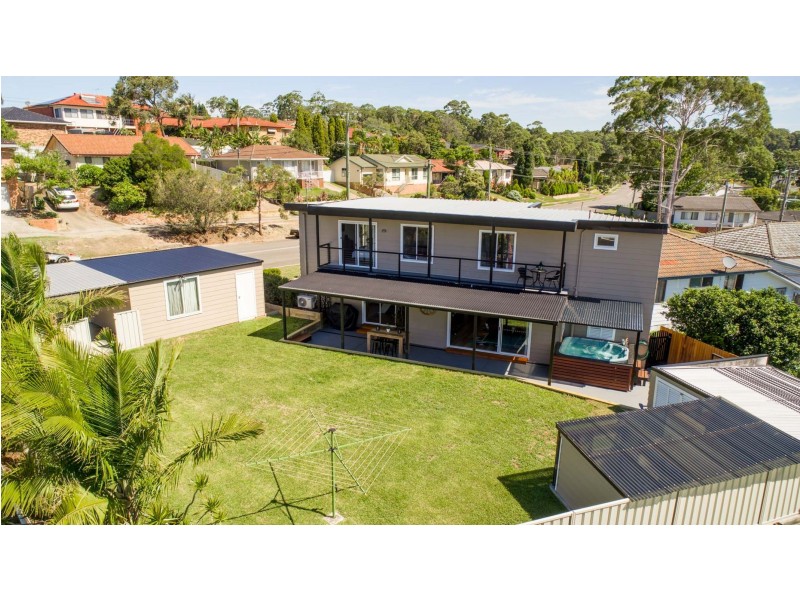 1 Granada Avenue, Macquarie Hills NSW 2285