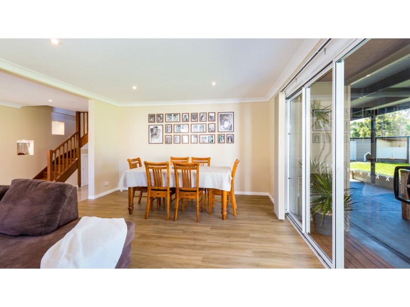 1 Granada Avenue, Macquarie Hills NSW 2285