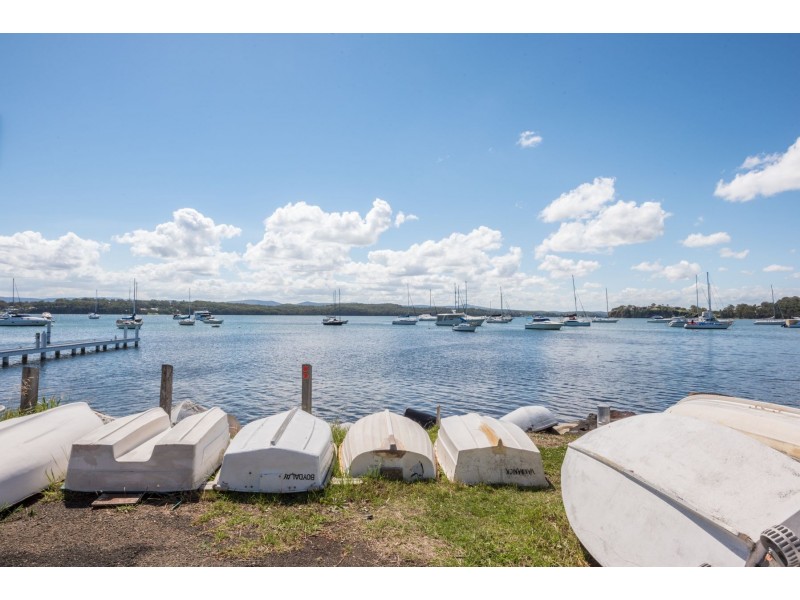 4/14 Berringar Road, Valentine NSW 2280