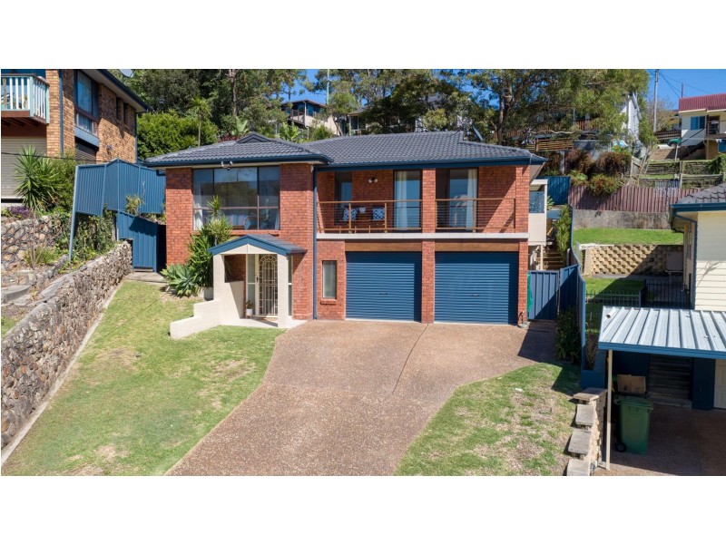 37 Pasadena Crescent, Macquarie Hills NSW 2285