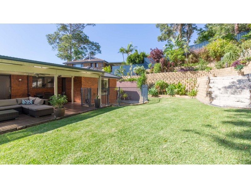 37 Pasadena Crescent, Macquarie Hills NSW 2285