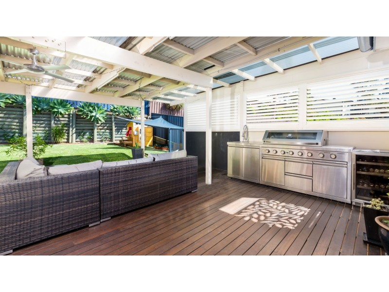 37 Pasadena Crescent, Macquarie Hills NSW 2285