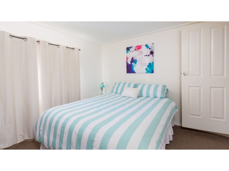 37 Pasadena Crescent, Macquarie Hills NSW 2285