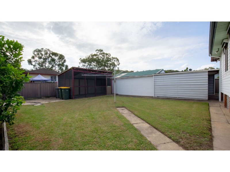 37 Mallee Street, Gateshead NSW 2290