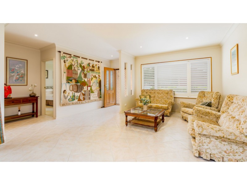 3 Plumridge Close, Warners Bay NSW 2282