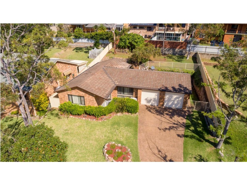 89 Glad Gunson Drive, Eleebana NSW 2282