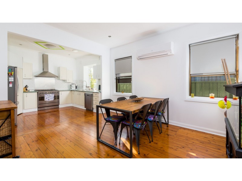 16 Werribi Street, Mayfield West NSW 2304