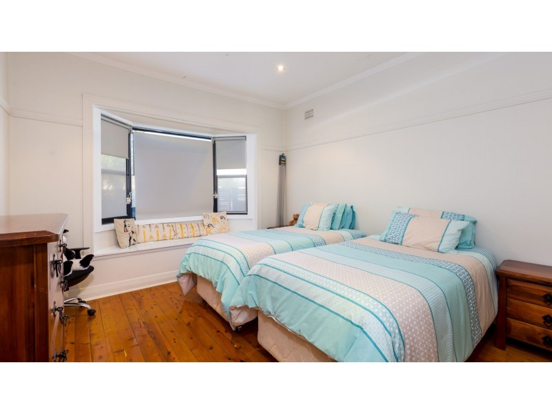 16 Werribi Street, Mayfield West NSW 2304