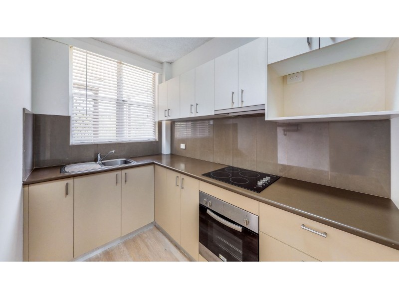 4/22 Brown Street, Newcastle NSW 2300