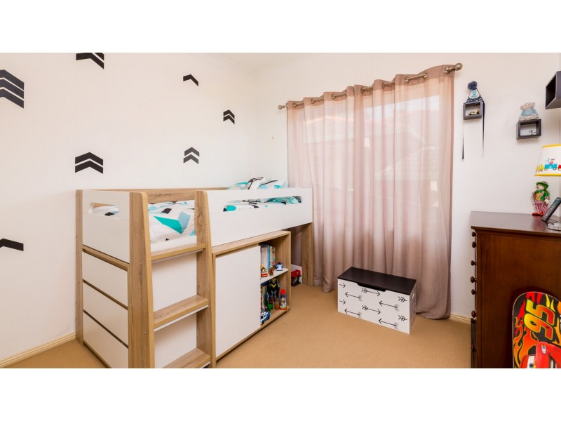 25 Lawson Road, Macquarie Hills NSW 2285