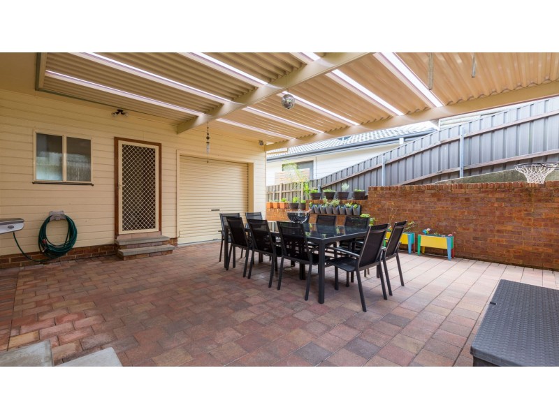 25 Lawson Road, Macquarie Hills NSW 2285