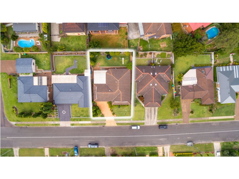 25 Lawson Road, Macquarie Hills NSW 2285