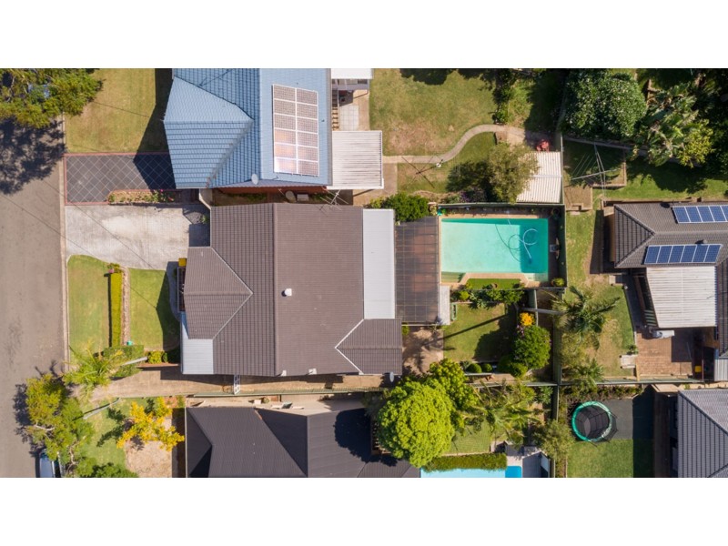 12 Morris Street, Eleebana NSW 2282