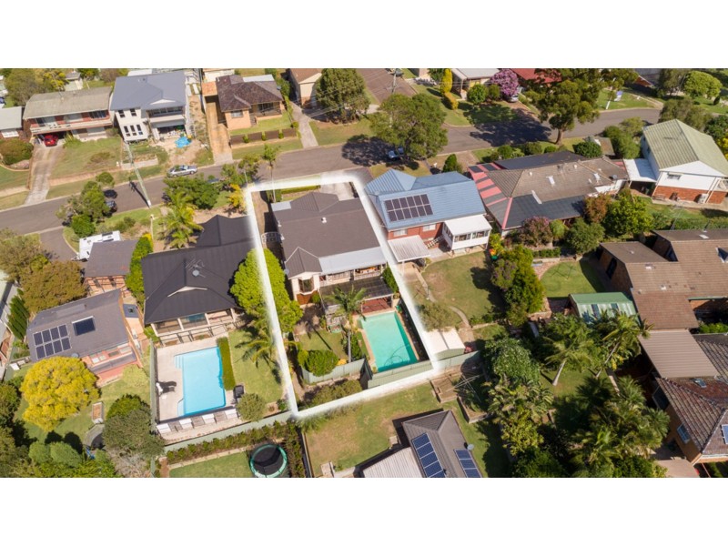 12 Morris Street, Eleebana NSW 2282