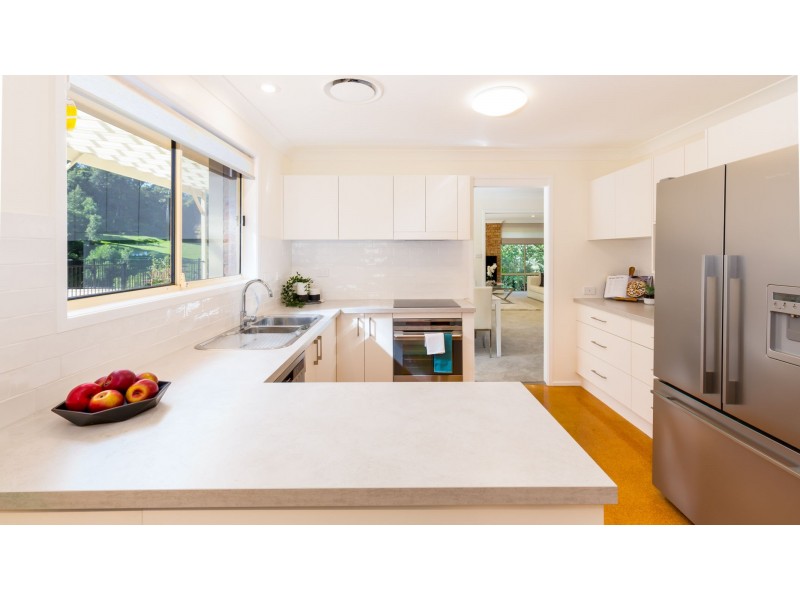 16 Davies Street, Cardiff NSW 2285