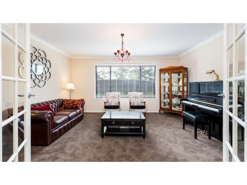 2 Andrew Street, Warners Bay NSW 2282