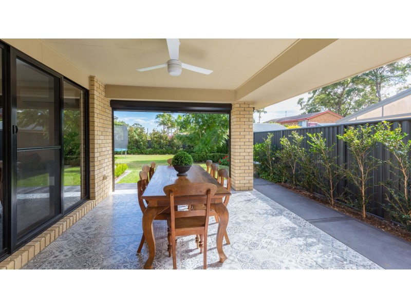 2 Andrew Street, Warners Bay NSW 2282
