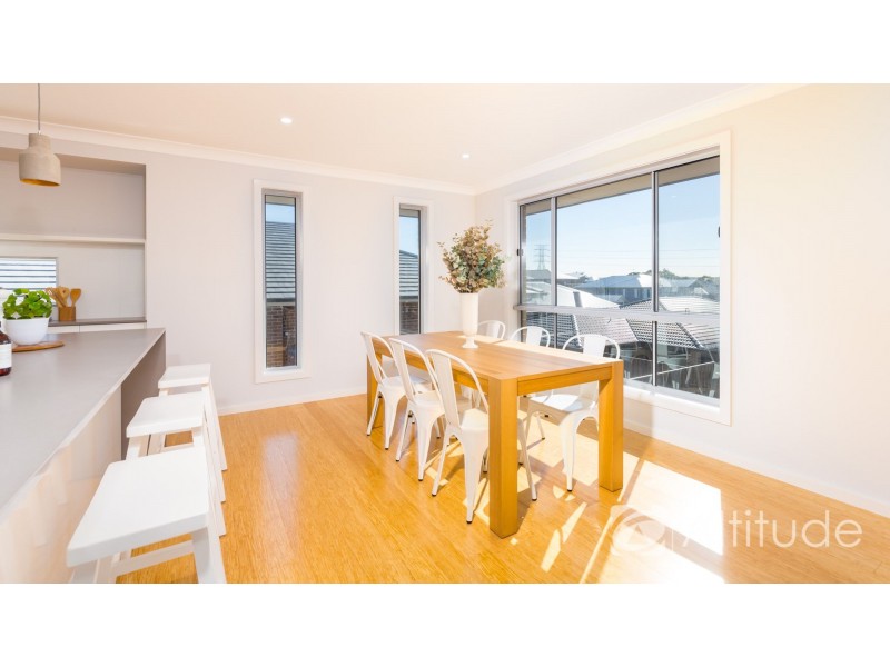 76 Delaware Drive, Macquarie Hills NSW 2285