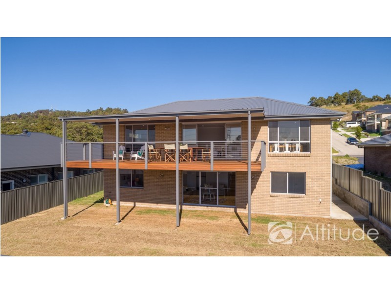 76 Delaware Drive, Macquarie Hills NSW 2285