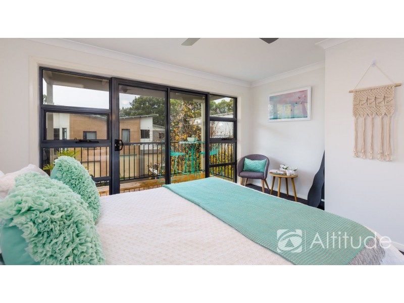24 Kestrel Circuit, Shortland NSW 2307