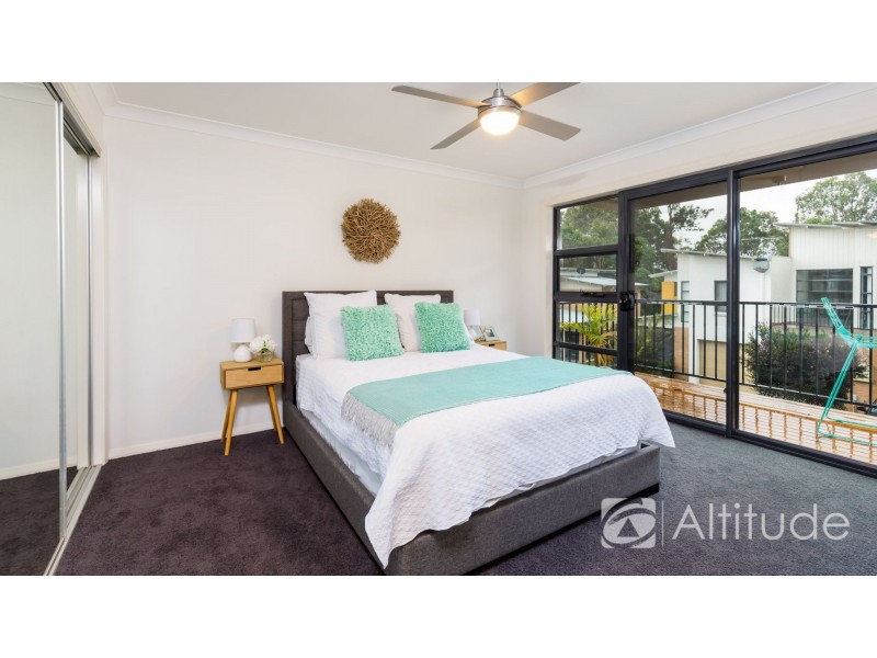 24 Kestrel Circuit, Shortland NSW 2307