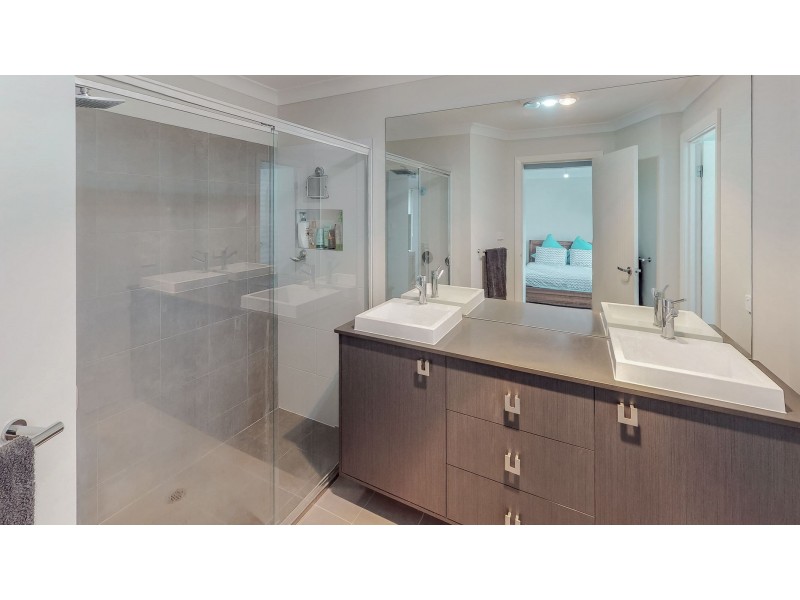 8 Scorpius Ridge, Cameron Park NSW 2285