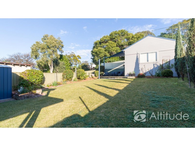 17 Fairfax Road, Warners Bay NSW 2282