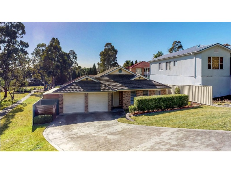 12 Courageous Close, Marmong Point NSW 2284