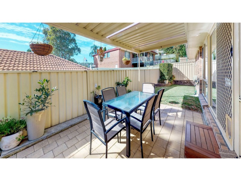 12 Courageous Close, Marmong Point NSW 2284