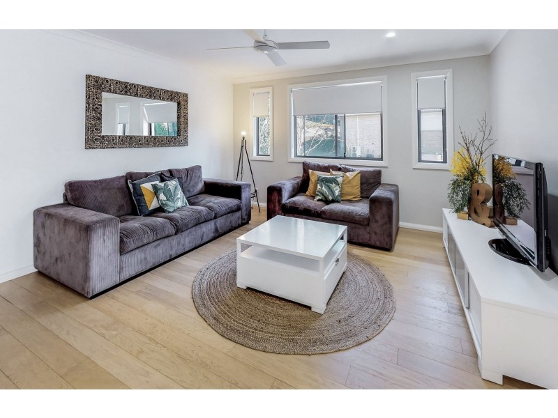 26 Gelfius Crescent, Macquarie Hills NSW 2285