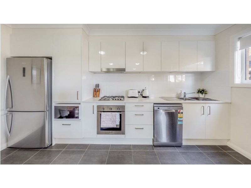 4/1 Brown Street, Cardiff NSW 2285