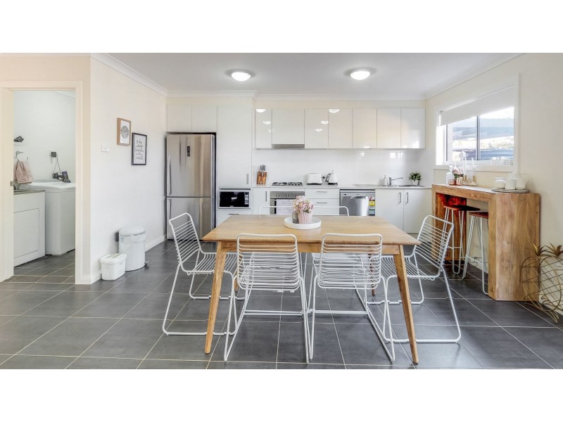 4/1 Brown Street, Cardiff NSW 2285