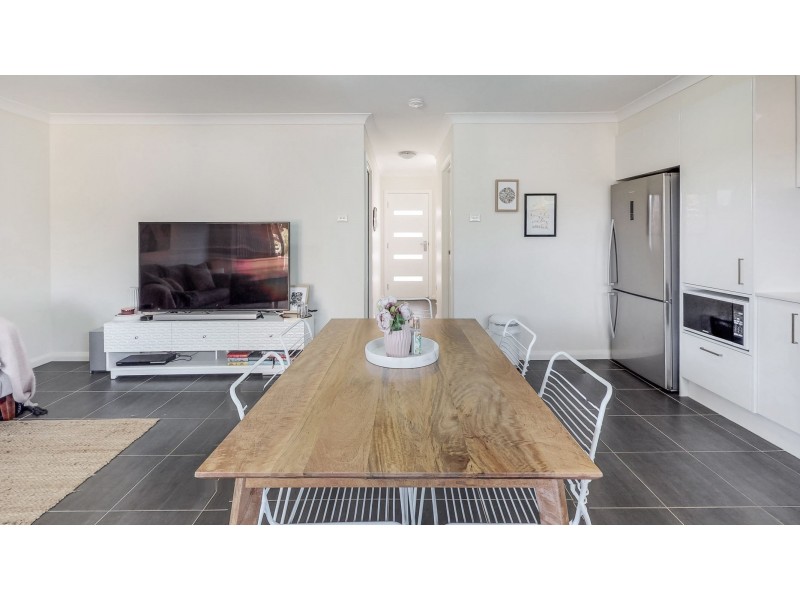 4/1 Brown Street, Cardiff NSW 2285