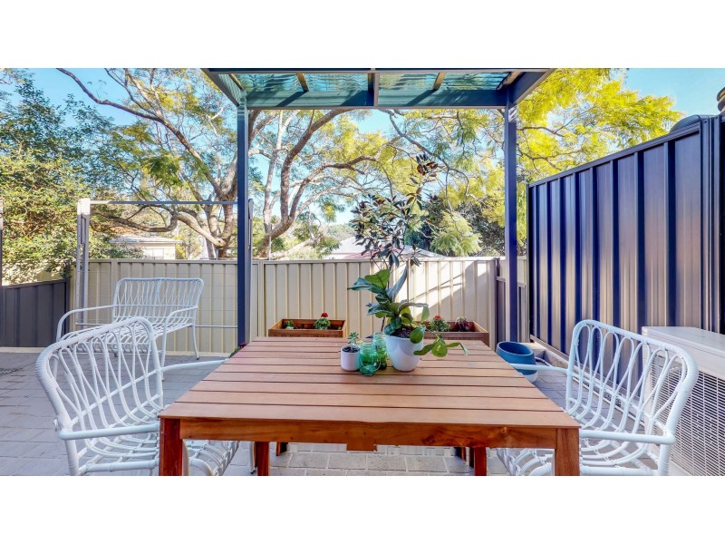 4/1 Brown Street, Cardiff NSW 2285