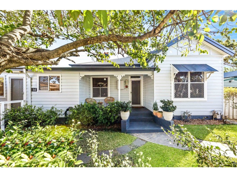 14 Barton Street, Mayfield NSW 2304